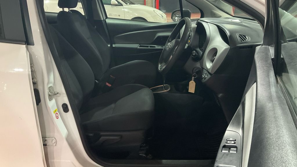 Used Toyota Yaris 2018 for sale - 76977449: Photo 16