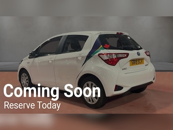 Used Toyota Yaris 2018 for sale - 76977449: Photo