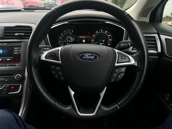 Used Ford Mondeo 2015 for sale - 76111856: Photo 11