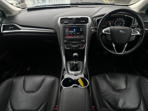 Used Ford Mondeo 2015 for sale - 76111856: Photo 17