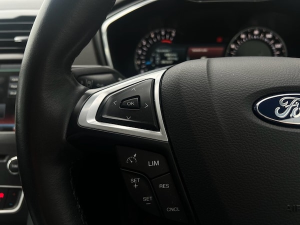 Used Ford Mondeo 2015 for sale - 76111856: Photo 9