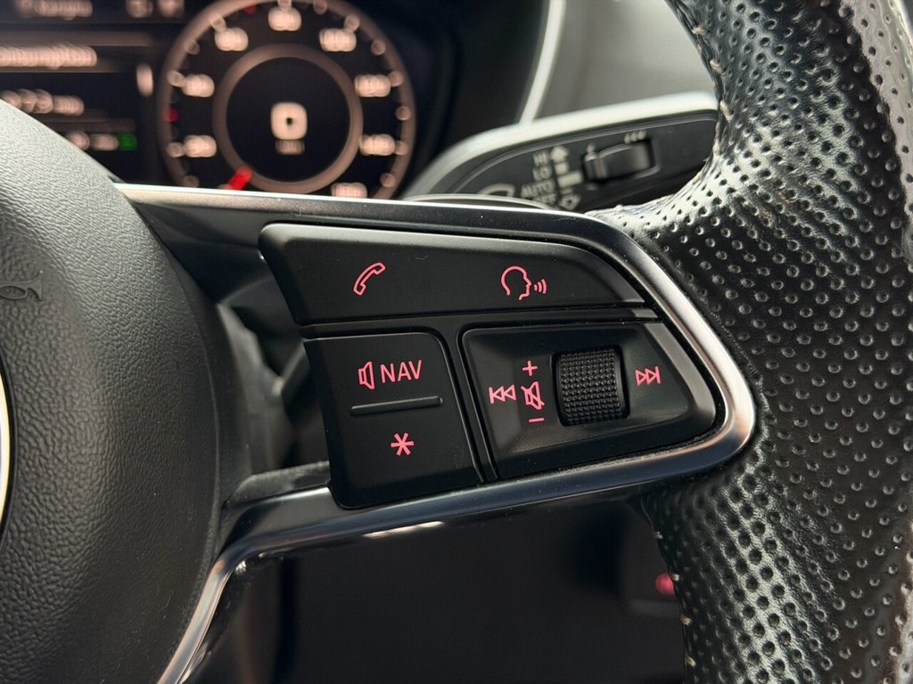 Used Audi TT 2015 for sale - 77236514: Photo 12