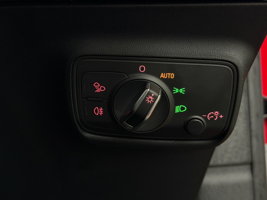 Used Audi TT 2015 for sale - 77236514: Photo 17