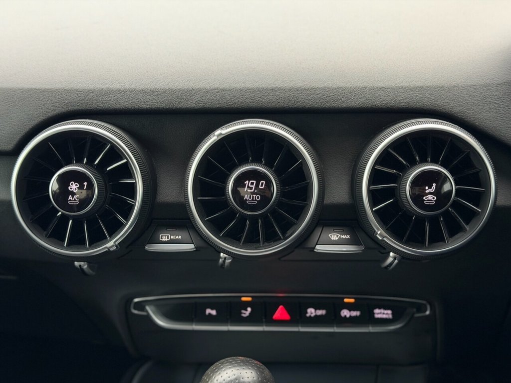 Used Audi TT 2015 for sale - 77236514: Photo 23