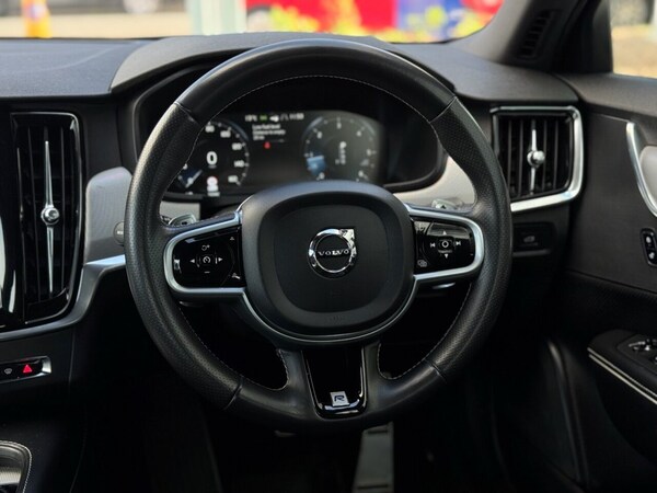 Used Volvo S90 2018 for sale - 75416633: Photo 14