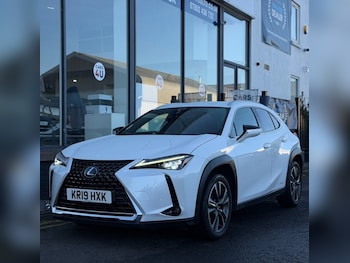 Used Lexus UX 2019 for sale - 77820743: Photo