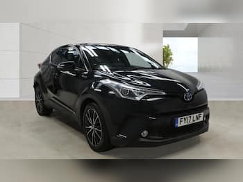 Used Toyota C-HR 2017 for sale - 79678254: Photo