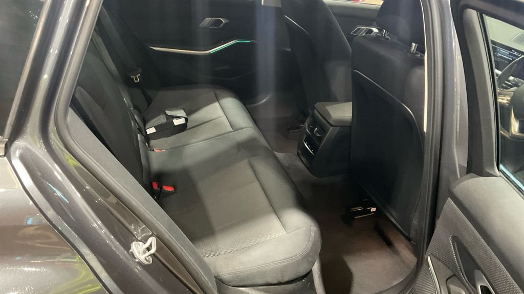 Used BMW 3 Series 2021 for sale - 76439041: Photo 8