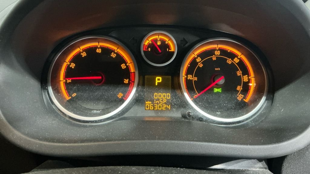 Used Vauxhall Corsa 2013 for sale - 76470427: Photo 10