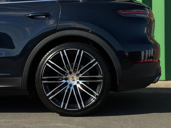 Used Porsche Cayenne 2020 for sale - 74494462: Photo 11