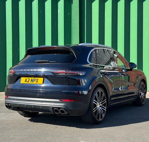 Used Porsche Cayenne 2020 for sale - 74494462: Photo 4