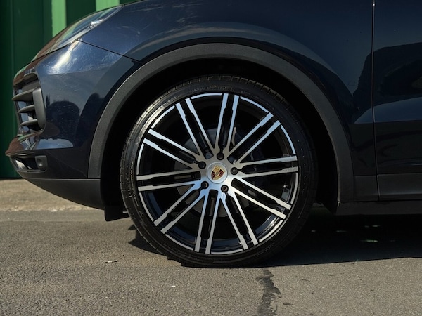 Used Porsche Cayenne 2020 for sale - 74494462: Photo 9