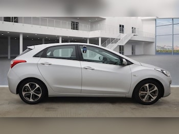 Used Hyundai i30 2015 for sale - 76132203: Photo 3