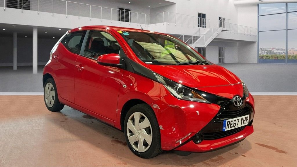 Used Toyota AYGO 2018 for sale - 77748907: Photo 2