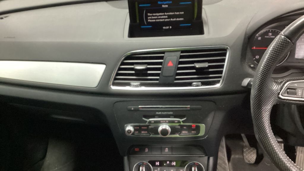 Used Audi Q3 2015 for sale - 76927567: Photo 23