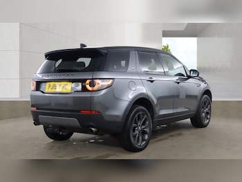 Used Land Rover Discovery Sport 2019 for sale - 79510832: Photo
