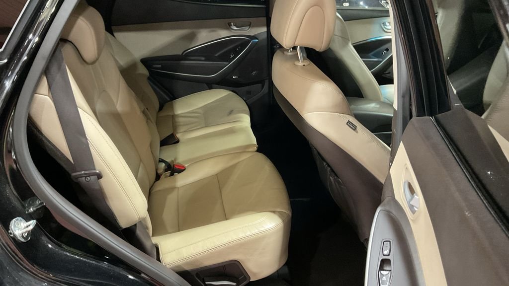 Used Hyundai Santa Fe 2016 for sale - 77680517: Photo 8