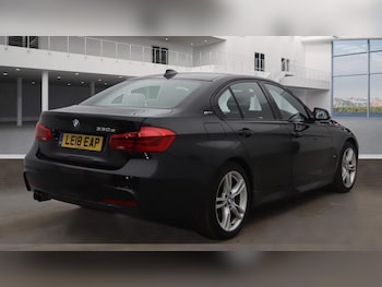 Used BMW 3 Series 2018 for sale - 76048578: Photo 4