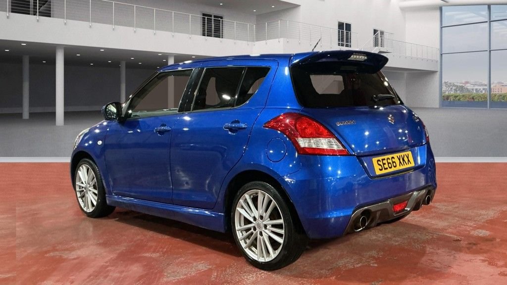 Used Suzuki Swift 2016 for sale - 77172292: Photo 4