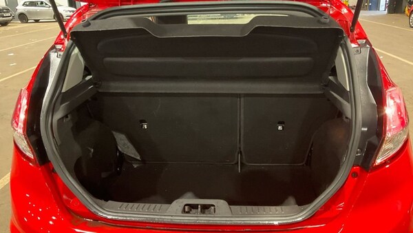 Used Ford Fiesta 2015 for sale - 76086396: Photo 7