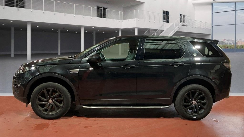 Used Land Rover Discovery Sport 2018 for sale - 76610291: Photo 14