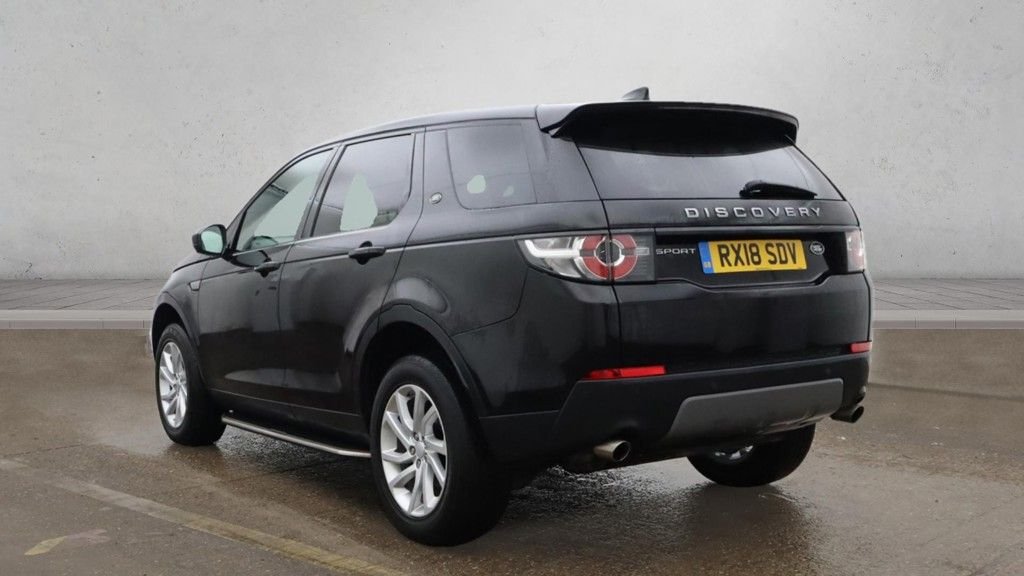 Used Land Rover Discovery Sport 2018 for sale - 76610291: Photo 3