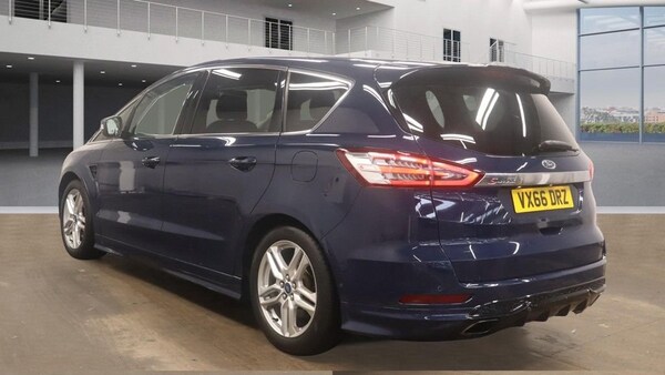 Used Ford S-Max 2016 for sale - 76033479: Photo 3