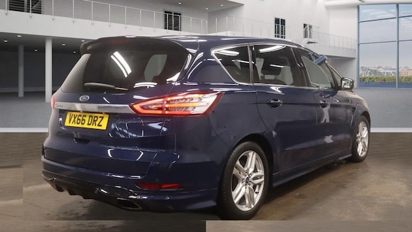 Used Ford S-Max 2016 for sale - 76033479: Photo 4