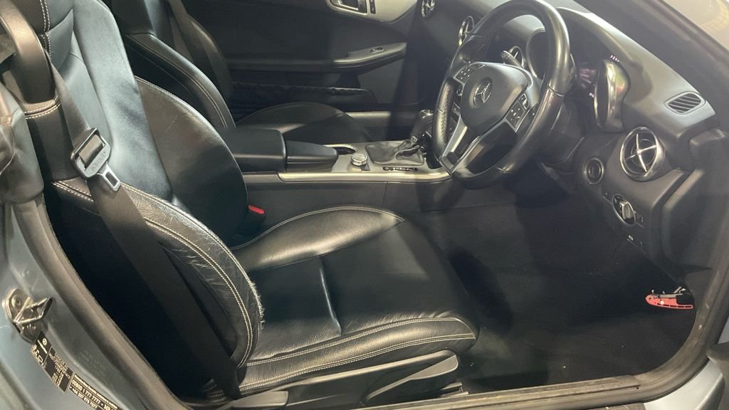 Used Mercedes-Benz SLK 2012 for sale - 78016942: Photo 9