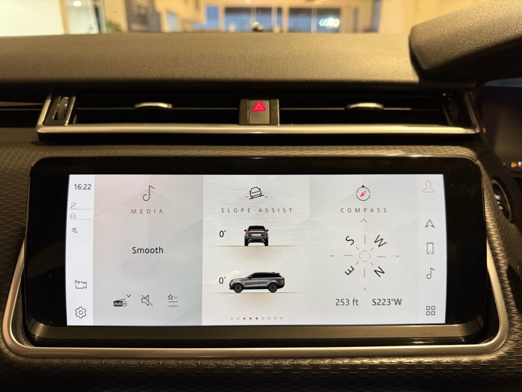 Used Land Rover Range Rover Velar 2021 for sale - 74529532: Photo 21