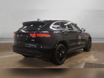 Used Jaguar F-Pace 2019 for sale - 77785973: Photo