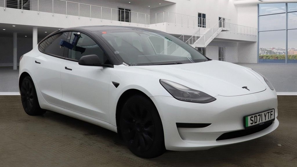 Used Tesla Model 3 2021 for sale - 76356983: Photo 1