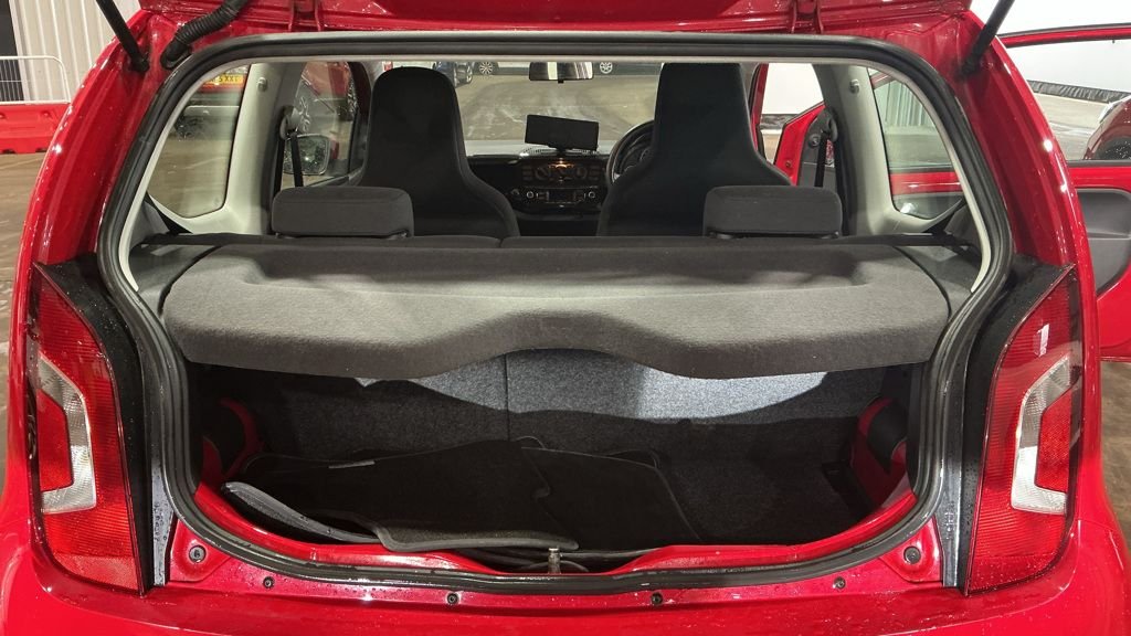 Used Volkswagen up! 2014 for sale - 77464319: Photo 8