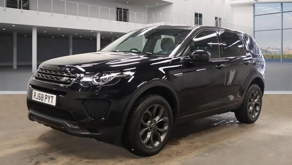 Used Land Rover Discovery Sport 2018 for sale - 76139874: Photo 2