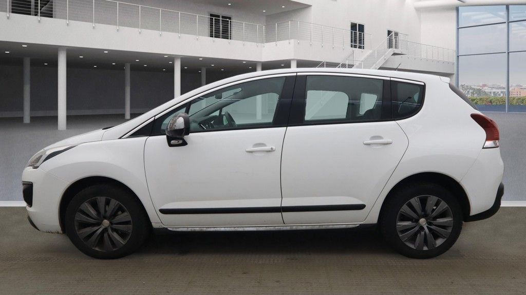 Used Peugeot 3008 2016 for sale - 77785990: Photo 18