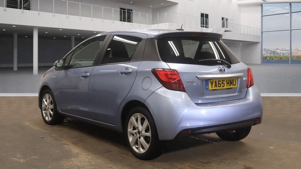 Used Toyota Yaris 2015 for sale - 76731191: Photo 15