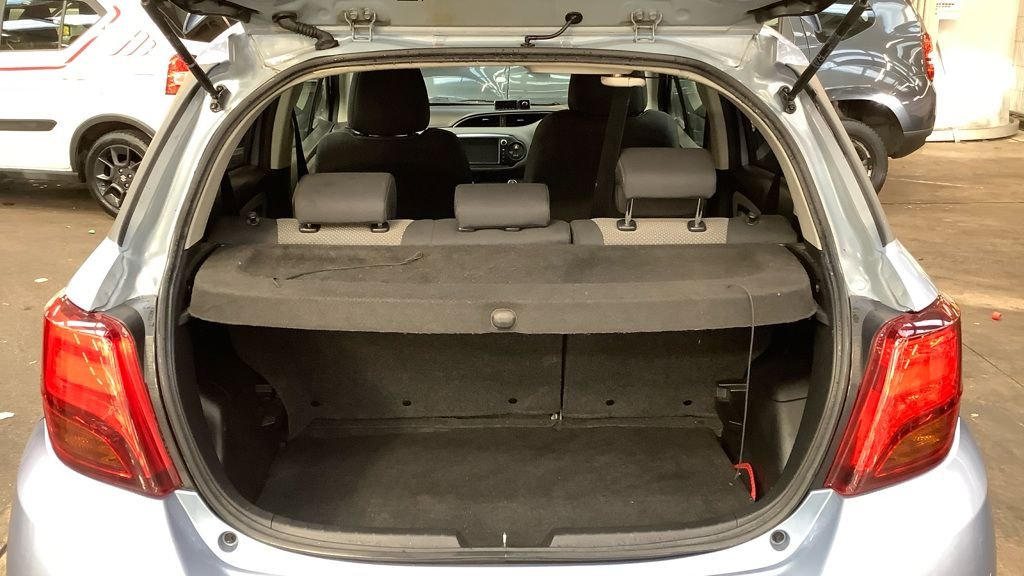 Used Toyota Yaris 2015 for sale - 76731191: Photo 19