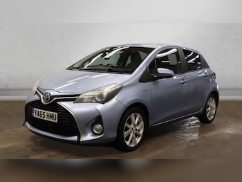 Used Toyota Yaris 2015 for sale - 76731191: Photo