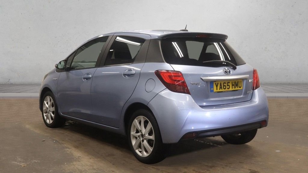 Used Toyota Yaris 2015 for sale - 76731191: Photo 3