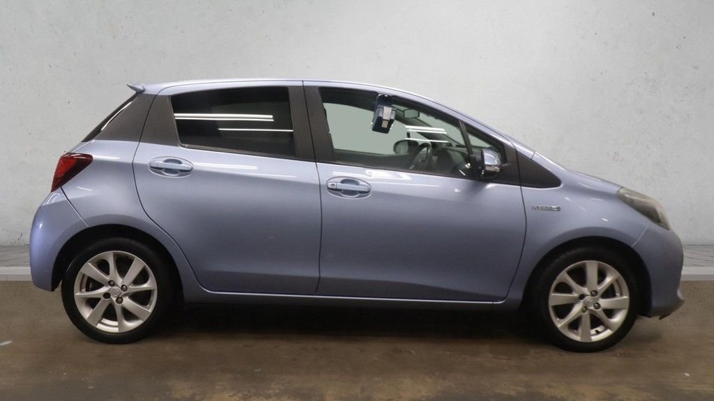 Used Toyota Yaris 2015 for sale - 76731191: Photo 5