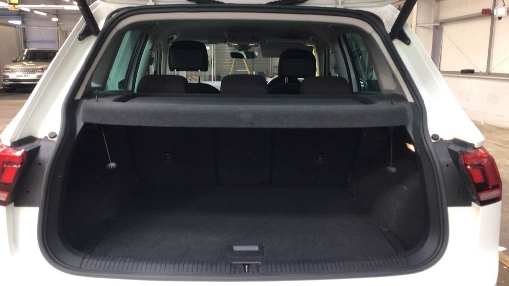 Used Volkswagen Tiguan 2020 for sale - 76406579: Photo 7