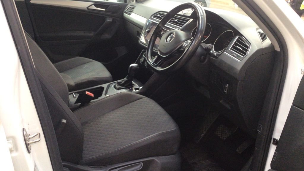 Used Volkswagen Tiguan 2020 for sale - 76406579: Photo 9