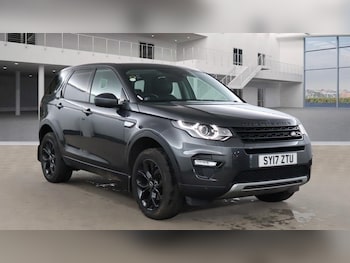 Used Land Rover Discovery Sport 2017 for sale - 76487003: Photo