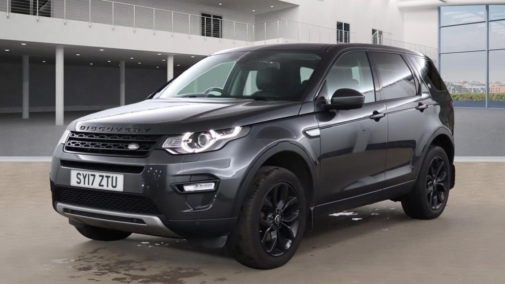 Used Land Rover Discovery Sport 2017 for sale - 76487003: Photo 2