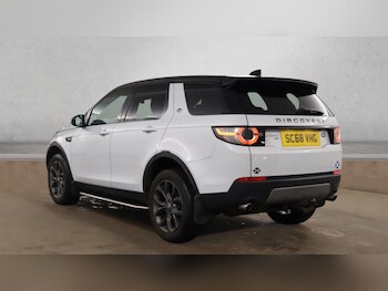 Used Land Rover Discovery Sport 2018 for sale - 77785988: Photo
