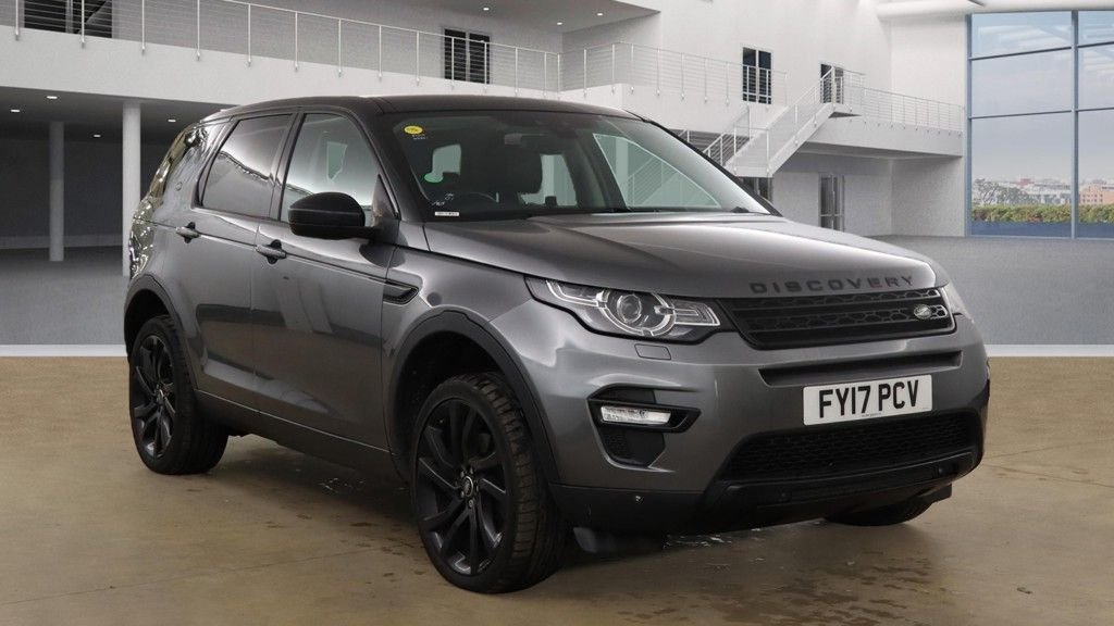 Used Land Rover Discovery Sport 2017 for sale - 76389807: Photo 1