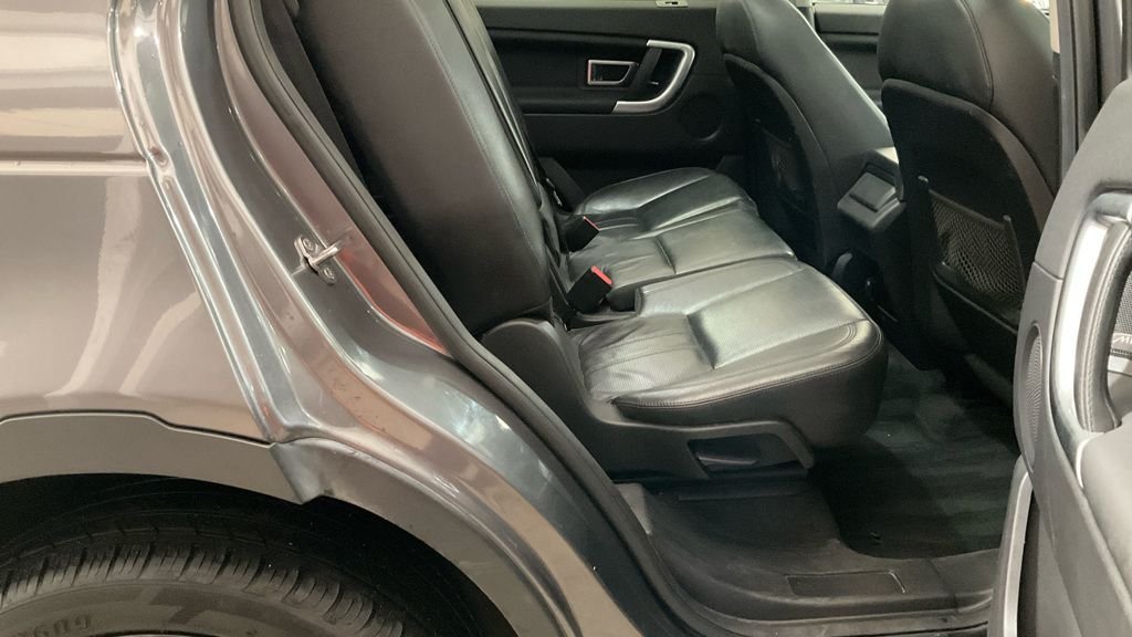 Used Land Rover Discovery Sport 2017 for sale - 76389807: Photo 8