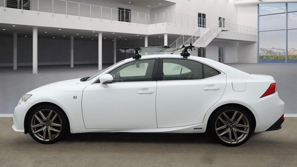 Used Lexus IS 2014 for sale - 76406636: Photo 6