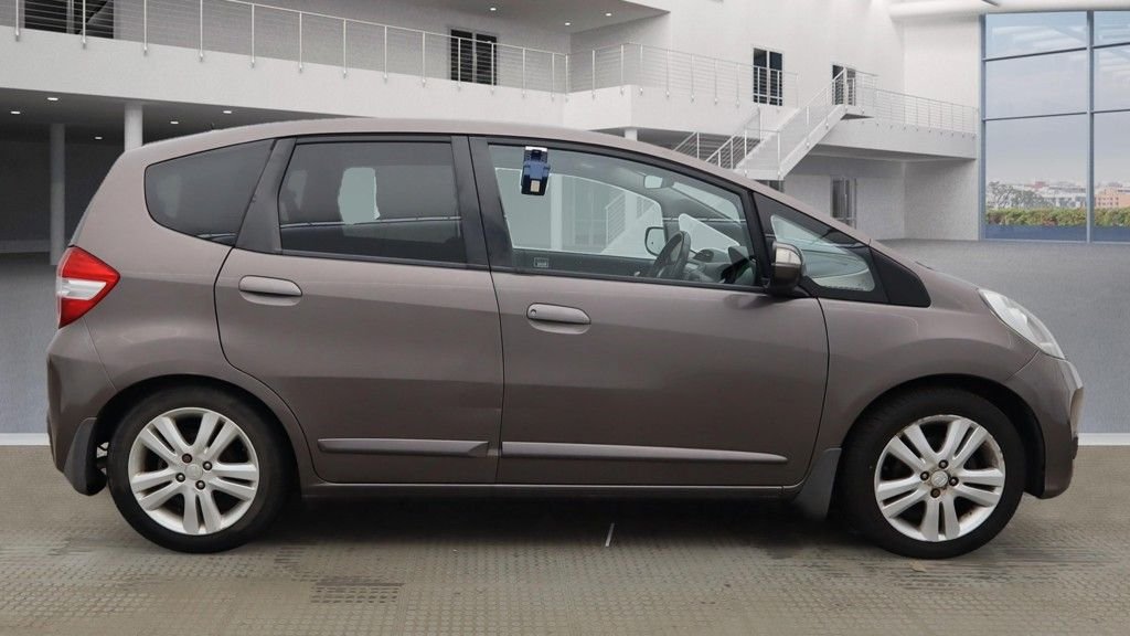Used Honda Jazz 2012 for sale - 76086399: Photo 5