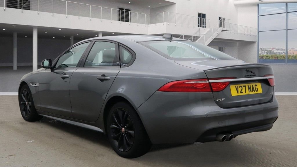 Used Jaguar XF 2016 for sale - 77315980: Photo 15